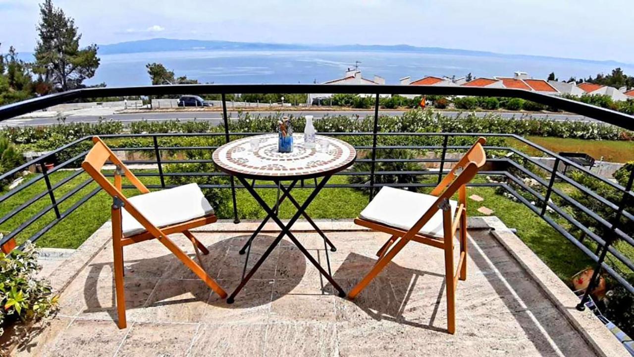 Olia Sea View Shared Pool Villa, Néa Fókaia מראה חיצוני תמונה