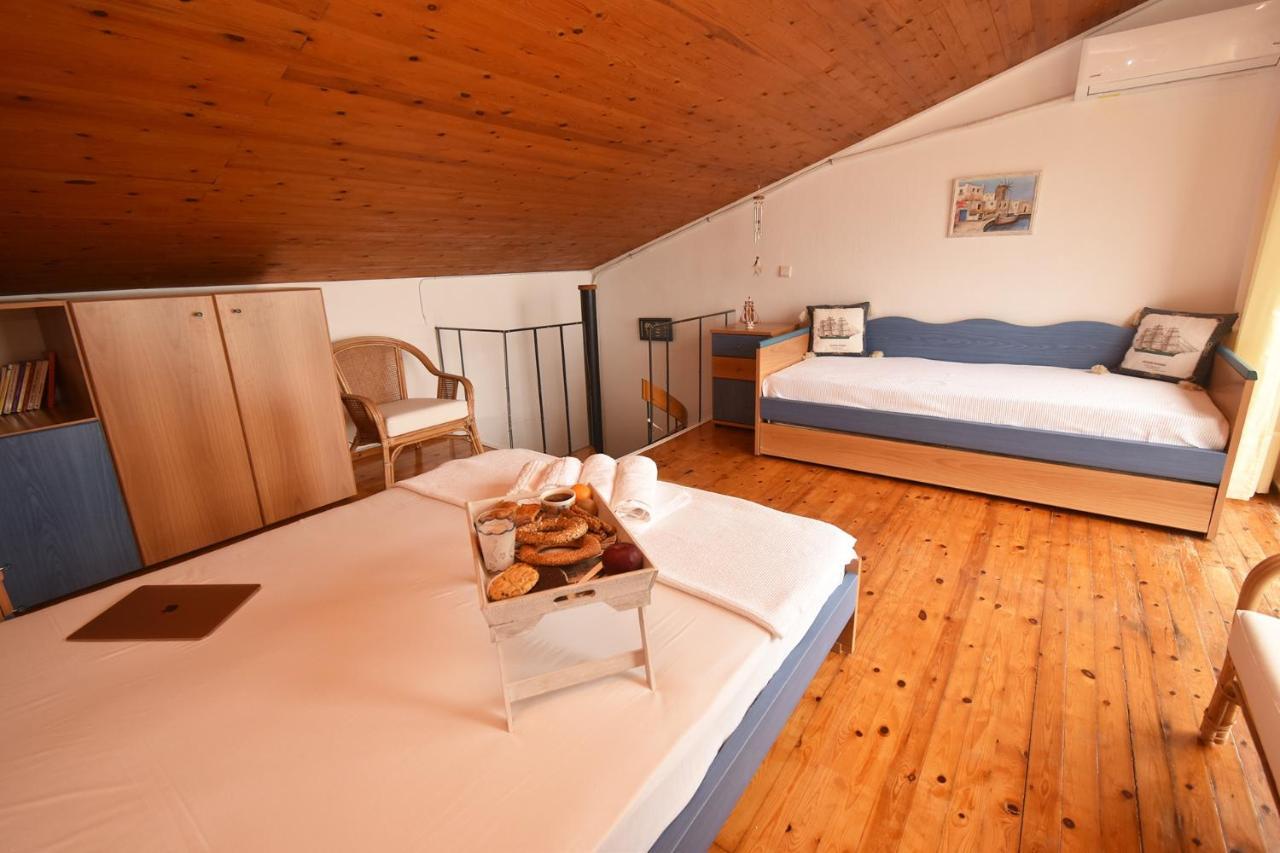 Olia Sea View Shared Pool Villa, Néa Fókaia מראה חיצוני תמונה