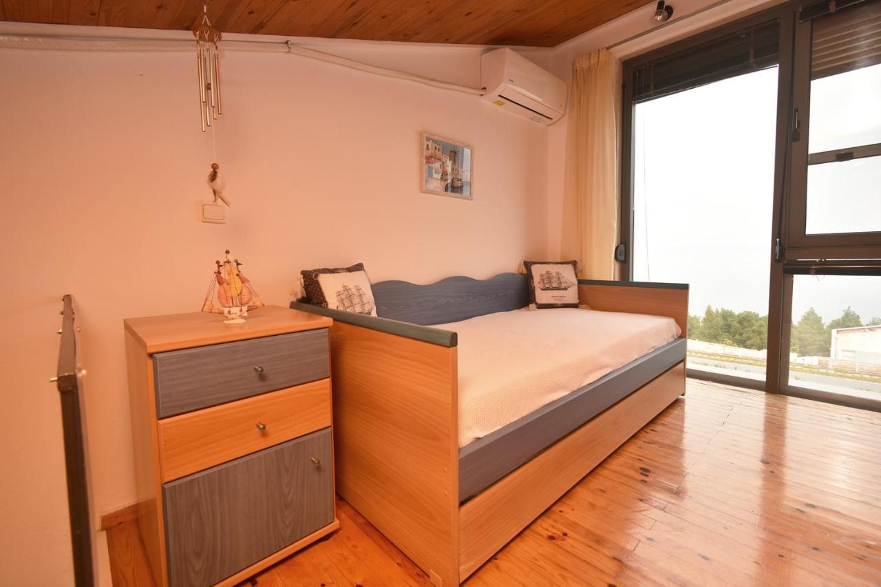 Olia Sea View Shared Pool Villa, Néa Fókaia מראה חיצוני תמונה