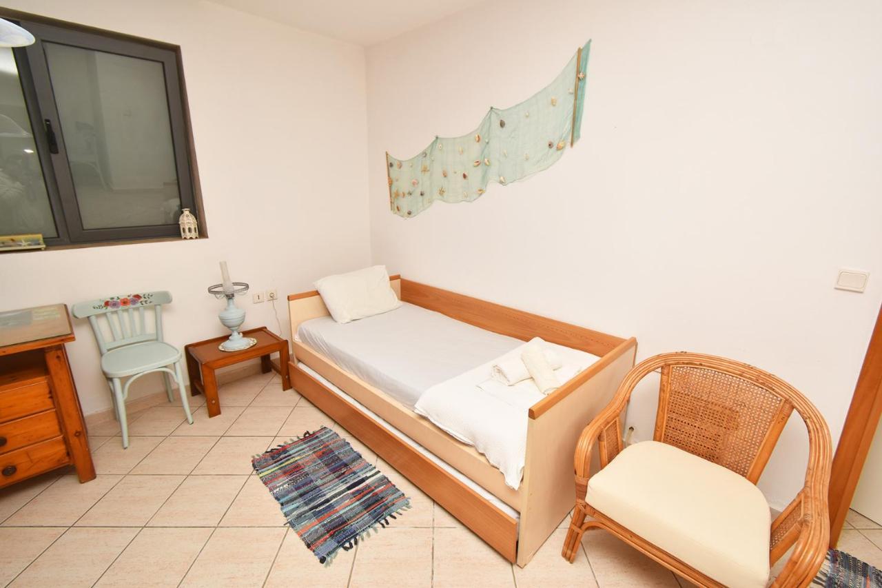 Olia Sea View Shared Pool Villa, Néa Fókaia מראה חיצוני תמונה