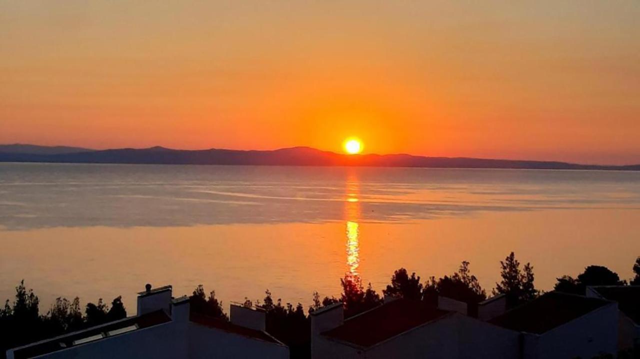 Olia Sea View Shared Pool Villa, Néa Fókaia מראה חיצוני תמונה