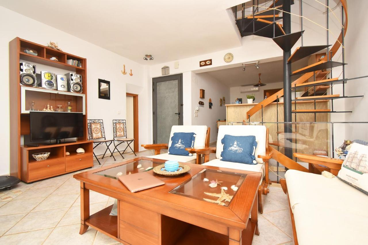 Olia Sea View Shared Pool Villa, Néa Fókaia מראה חיצוני תמונה
