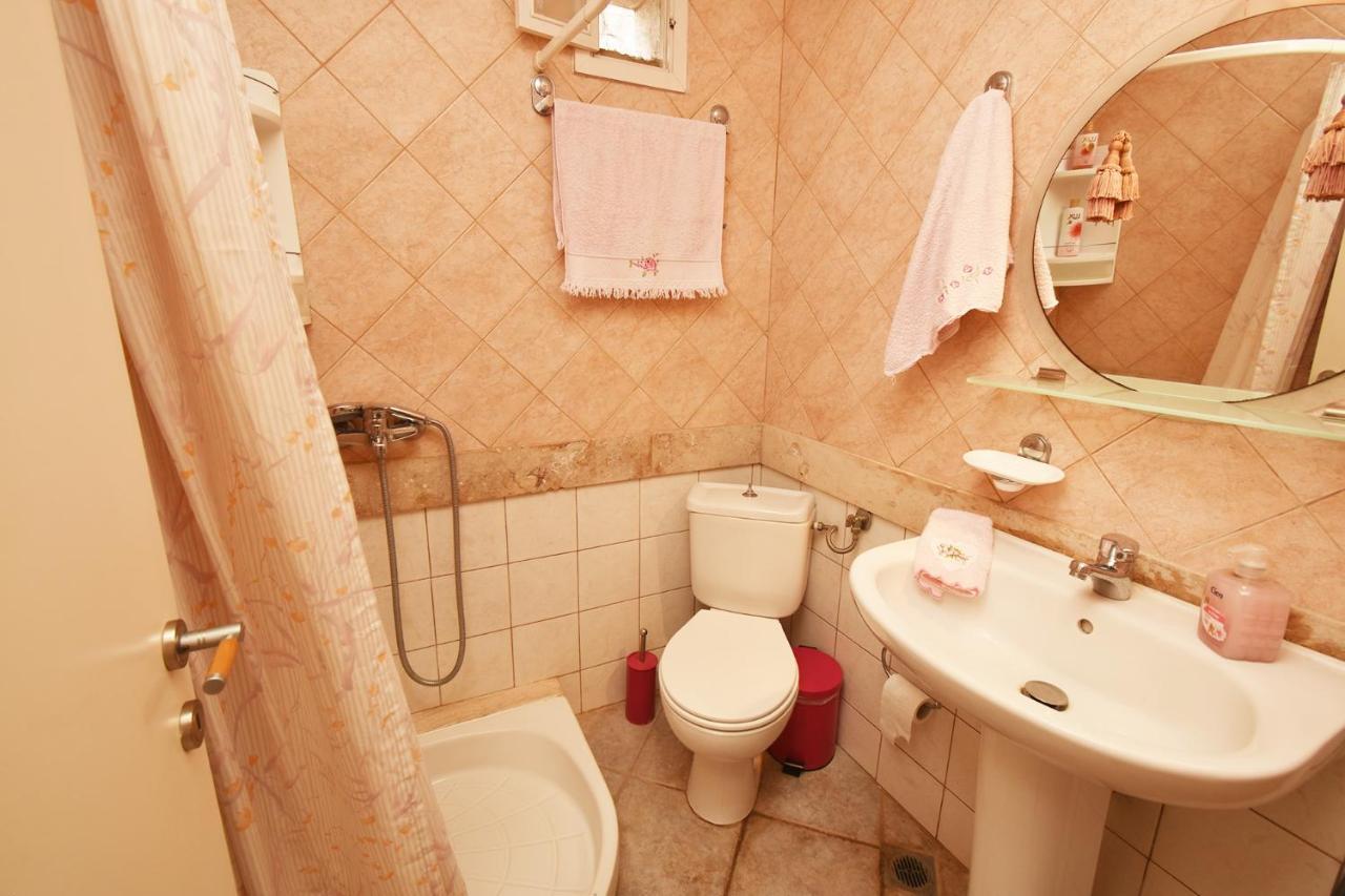 Olia Sea View Shared Pool Villa, Néa Fókaia מראה חיצוני תמונה