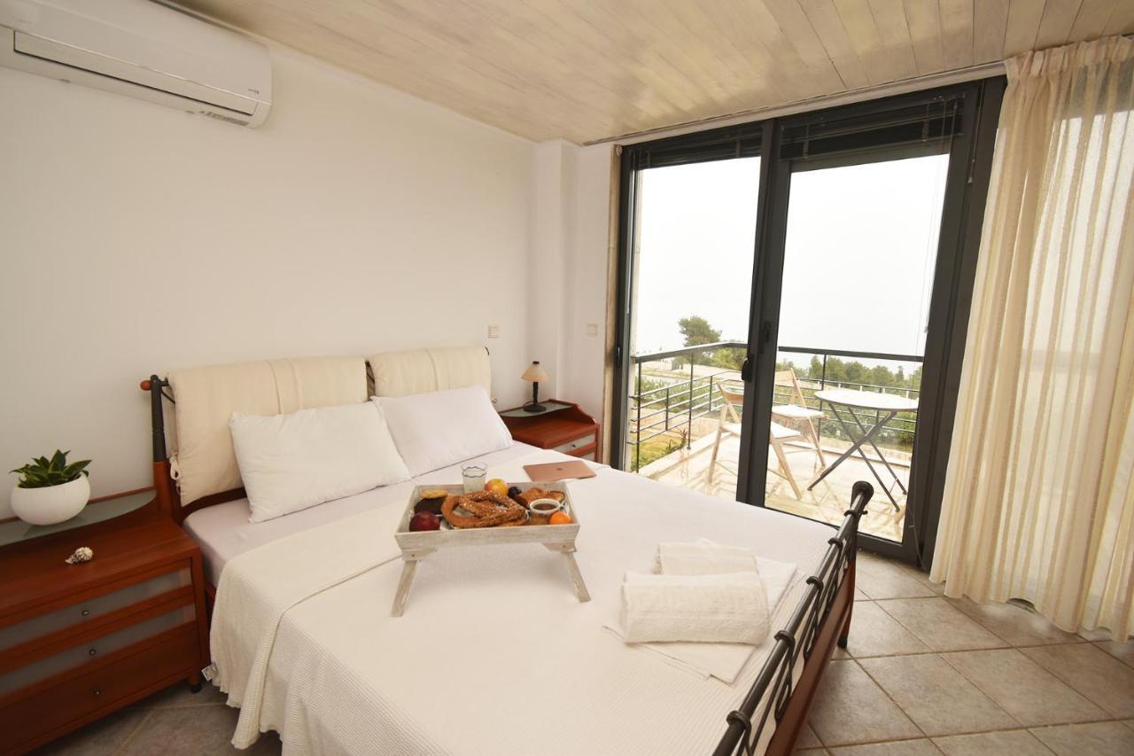 Olia Sea View Shared Pool Villa, Néa Fókaia מראה חיצוני תמונה