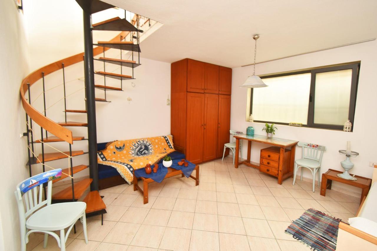 Olia Sea View Shared Pool Villa, Néa Fókaia מראה חיצוני תמונה